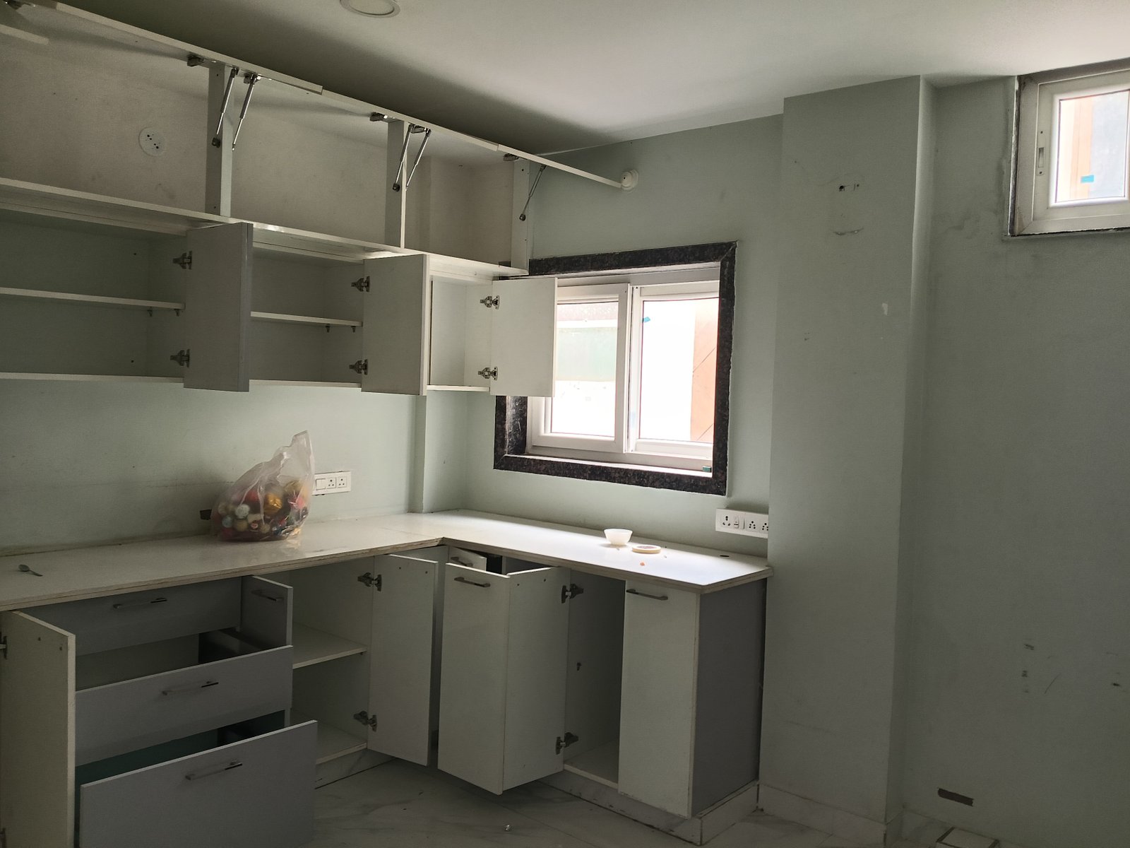 Commercial space for rent in Film Nagar
