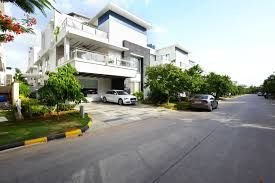 Meenakshi The Bamboos