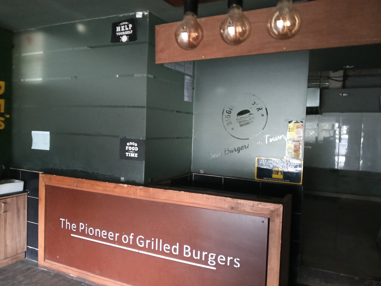 Commercial space for rent in Ameerpet