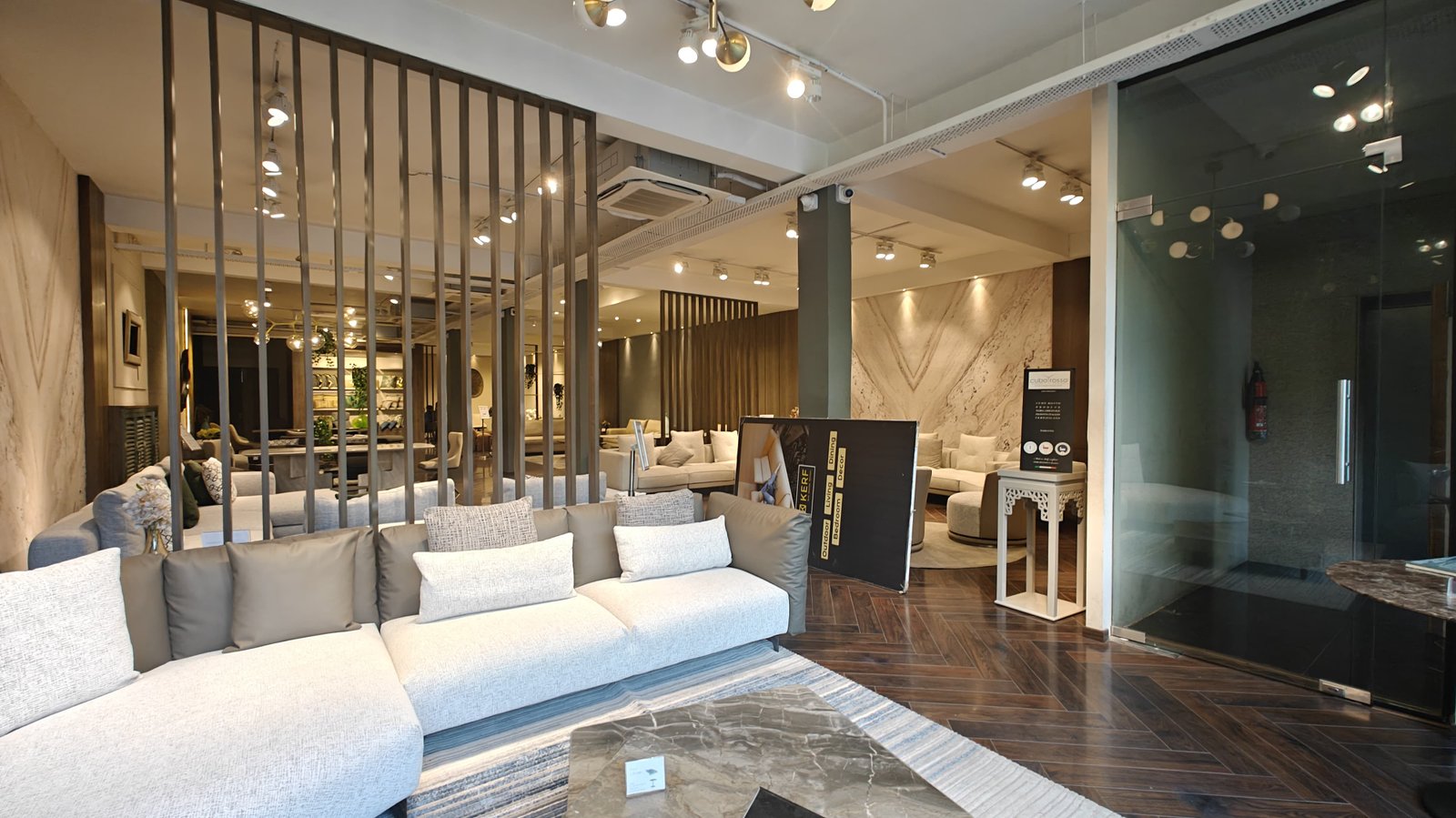 Ground floor Commercial space in Banjara Hills For Rent