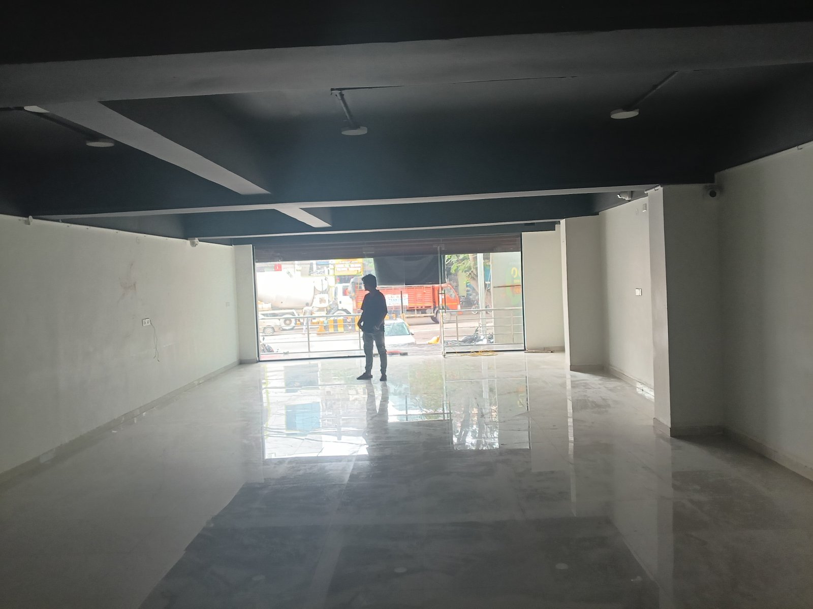 Ground floor commercial space for rent in Hafeezpet