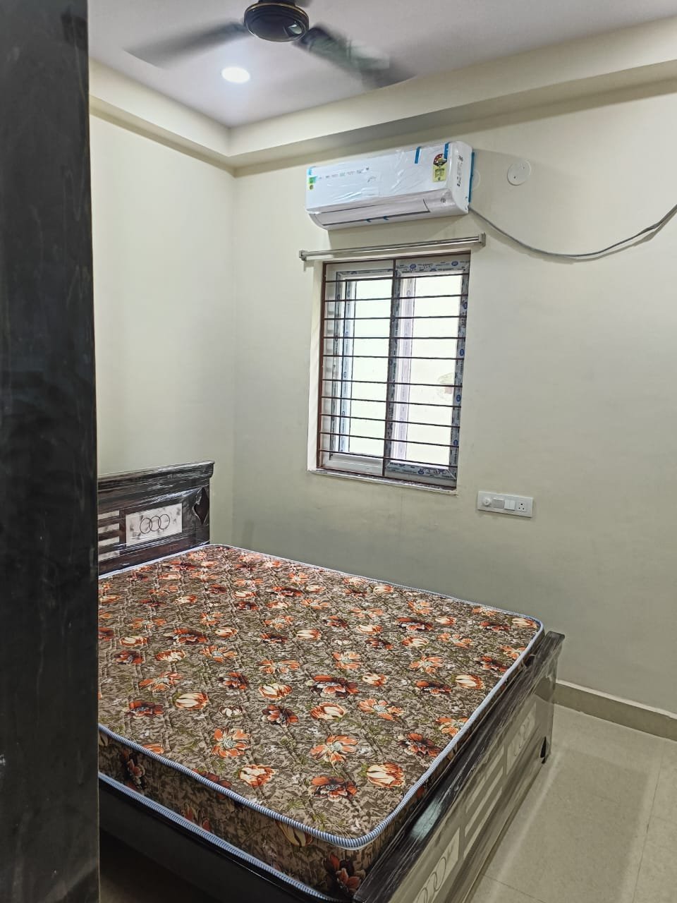 2bhk fully furnished flats for rent in Kondapur