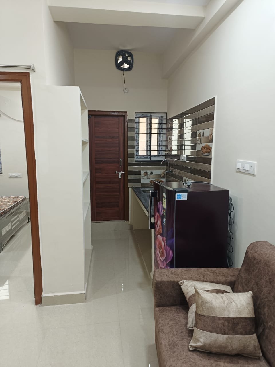 2bhk fully furnished flats for rent in Kondapur