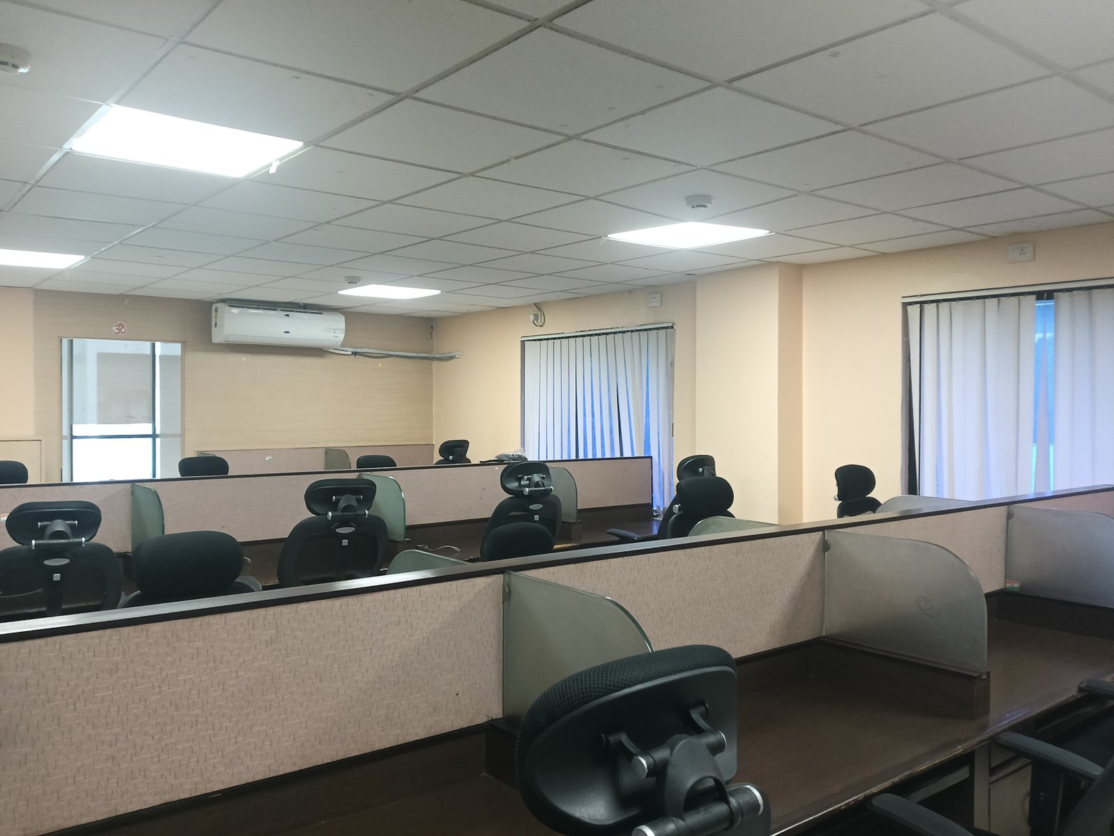 Office space With Furniture for rent in Madhapur