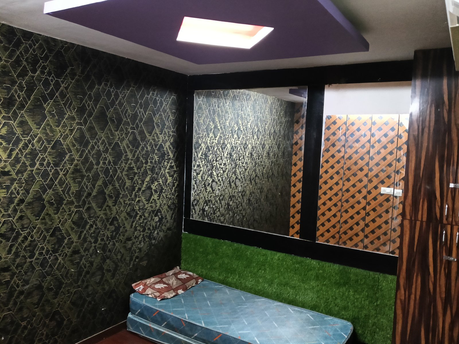 Hostel for rent in Kondapur