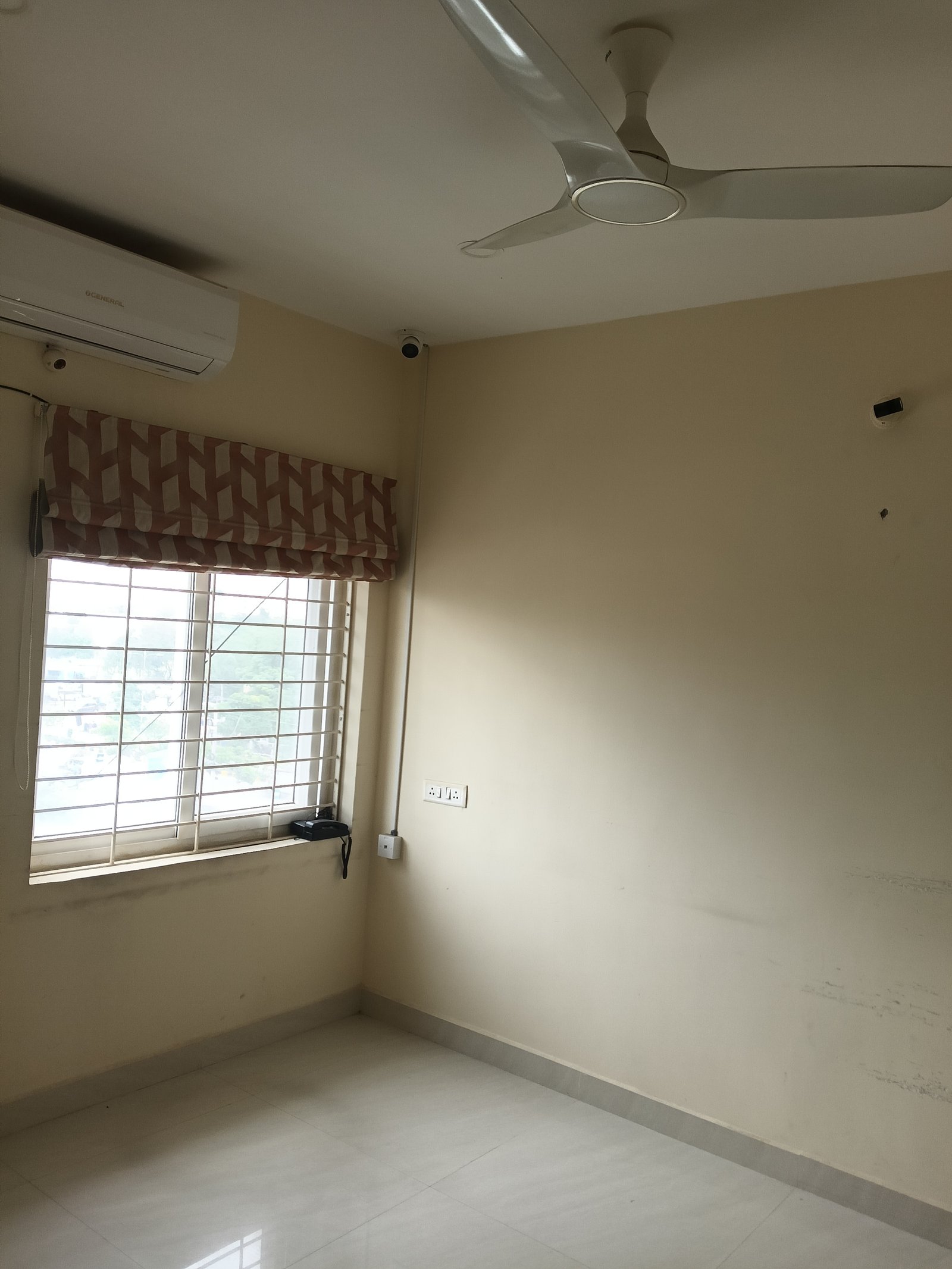 4bhk flat for office space in Madhapur