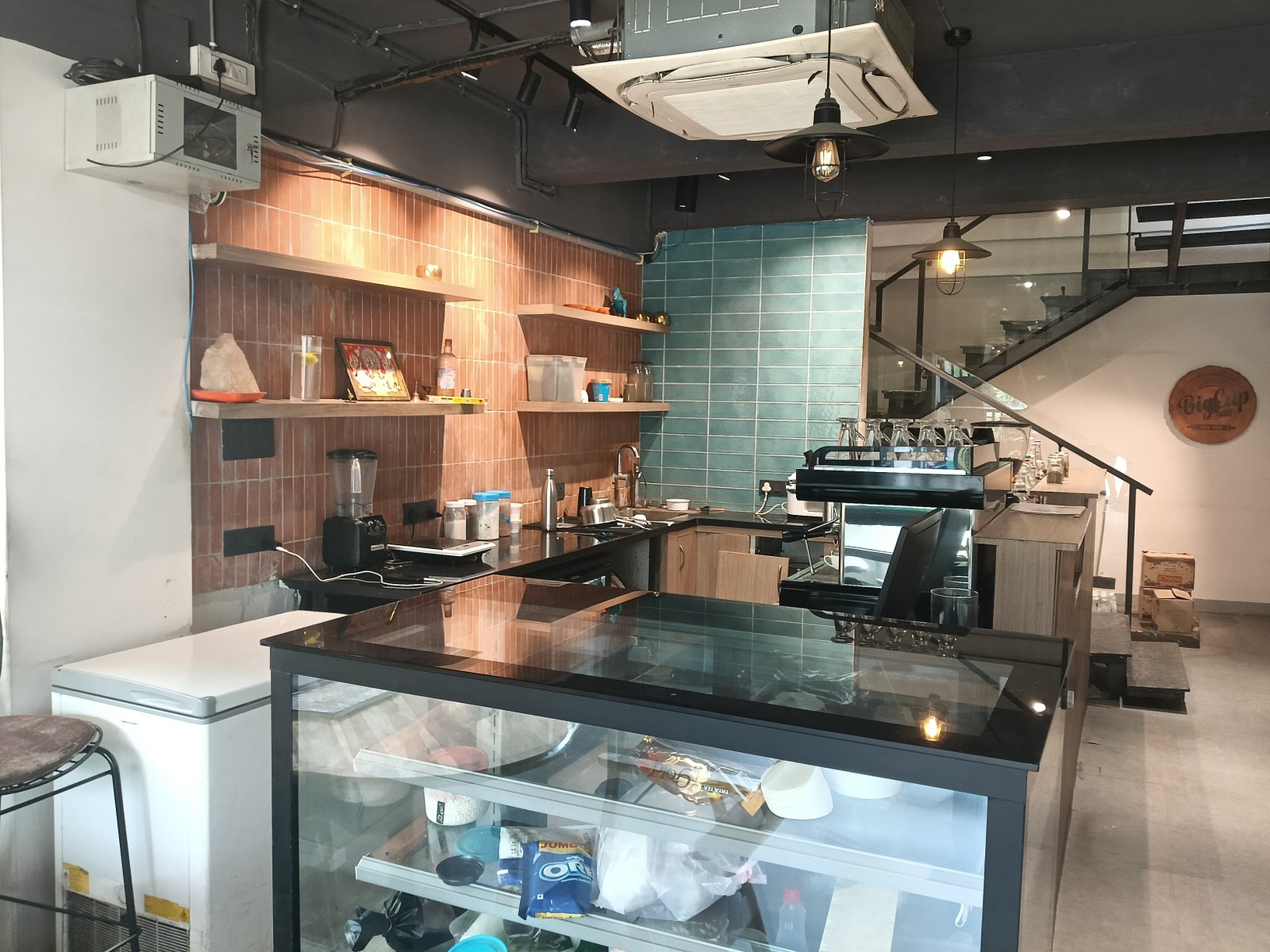 Running Cafe for sale / Running Business For Sale