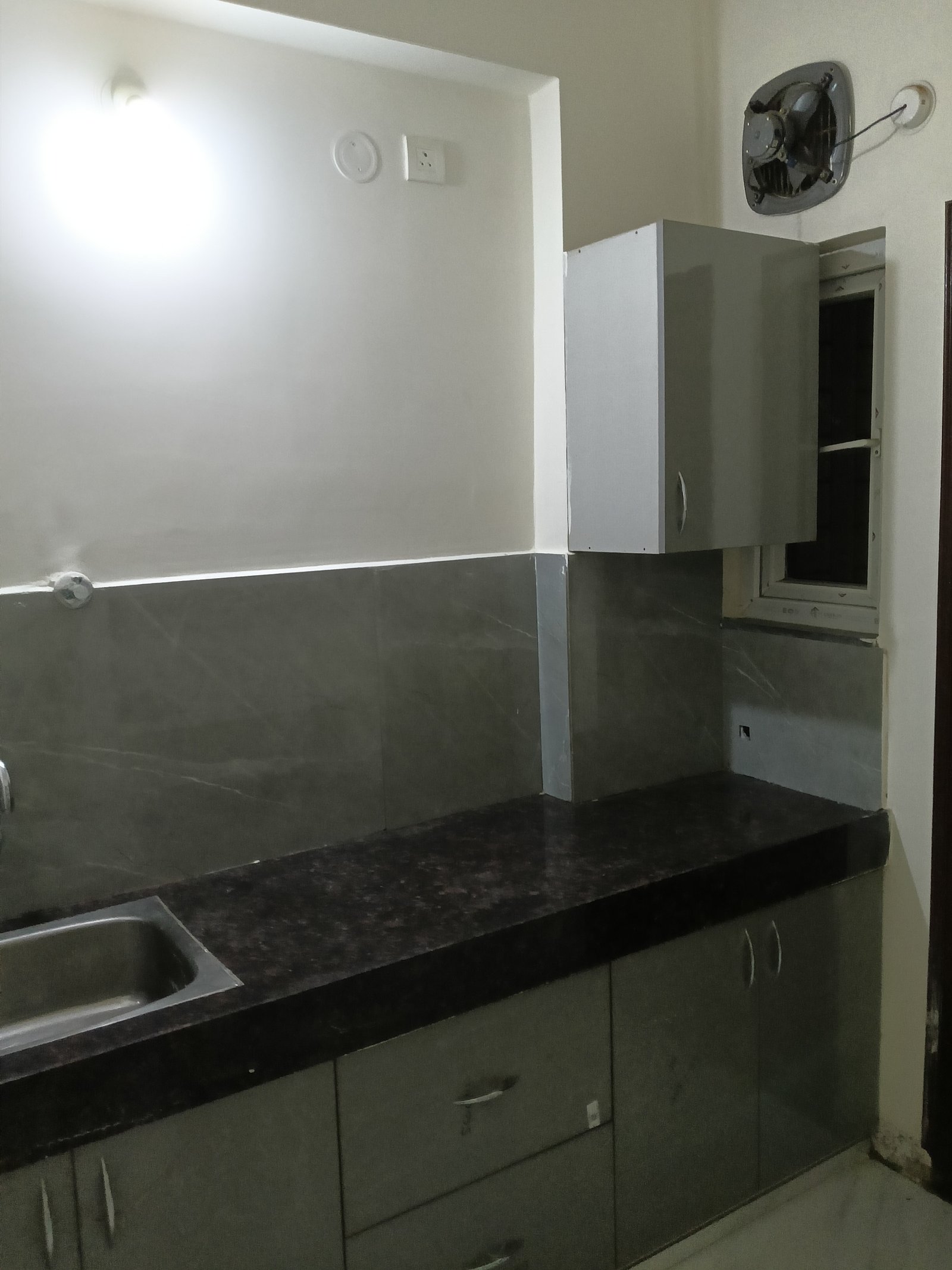 2bhk  flat for rent in Kondapur