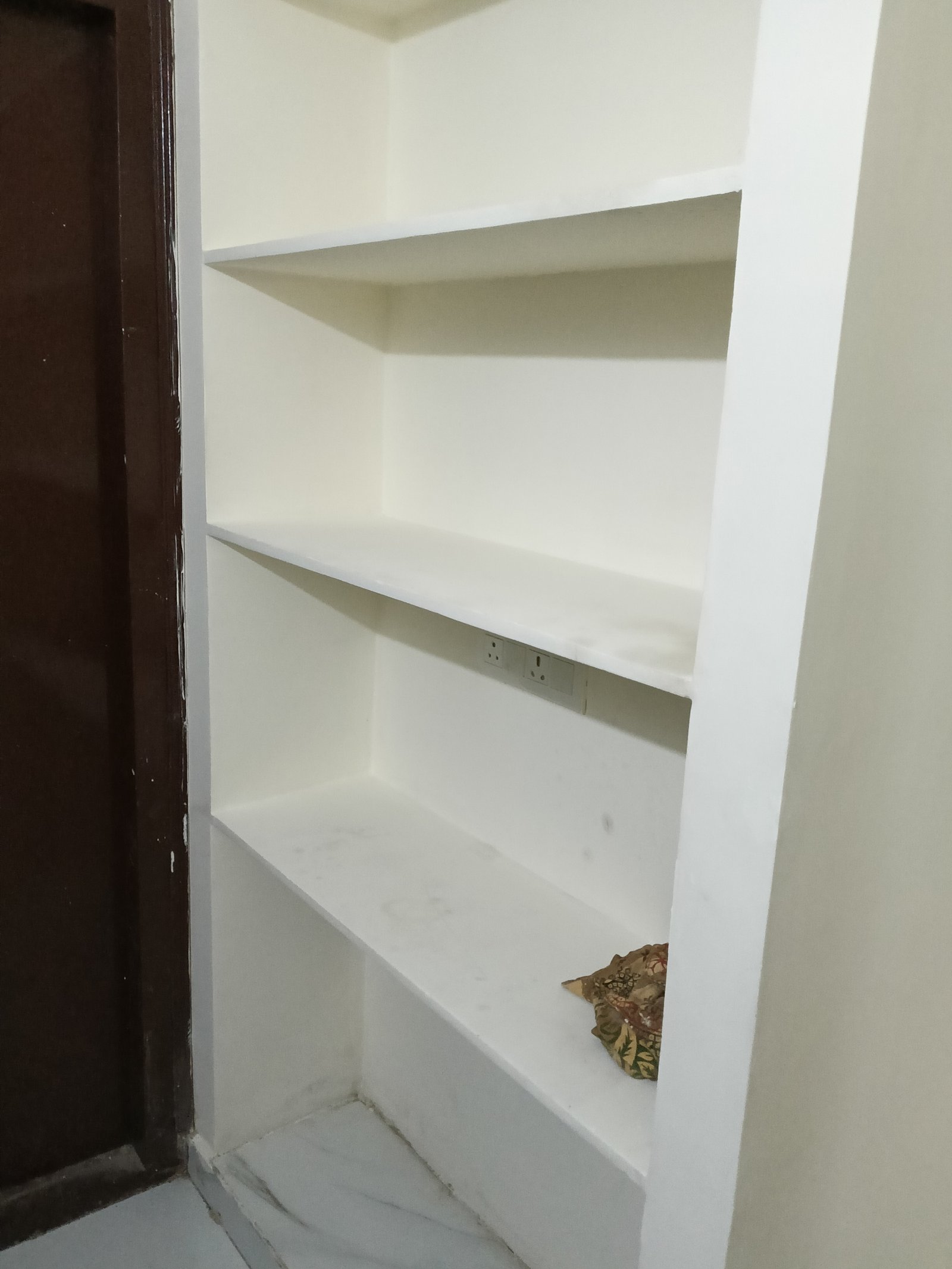 2bhk  flat for rent in Kondapur