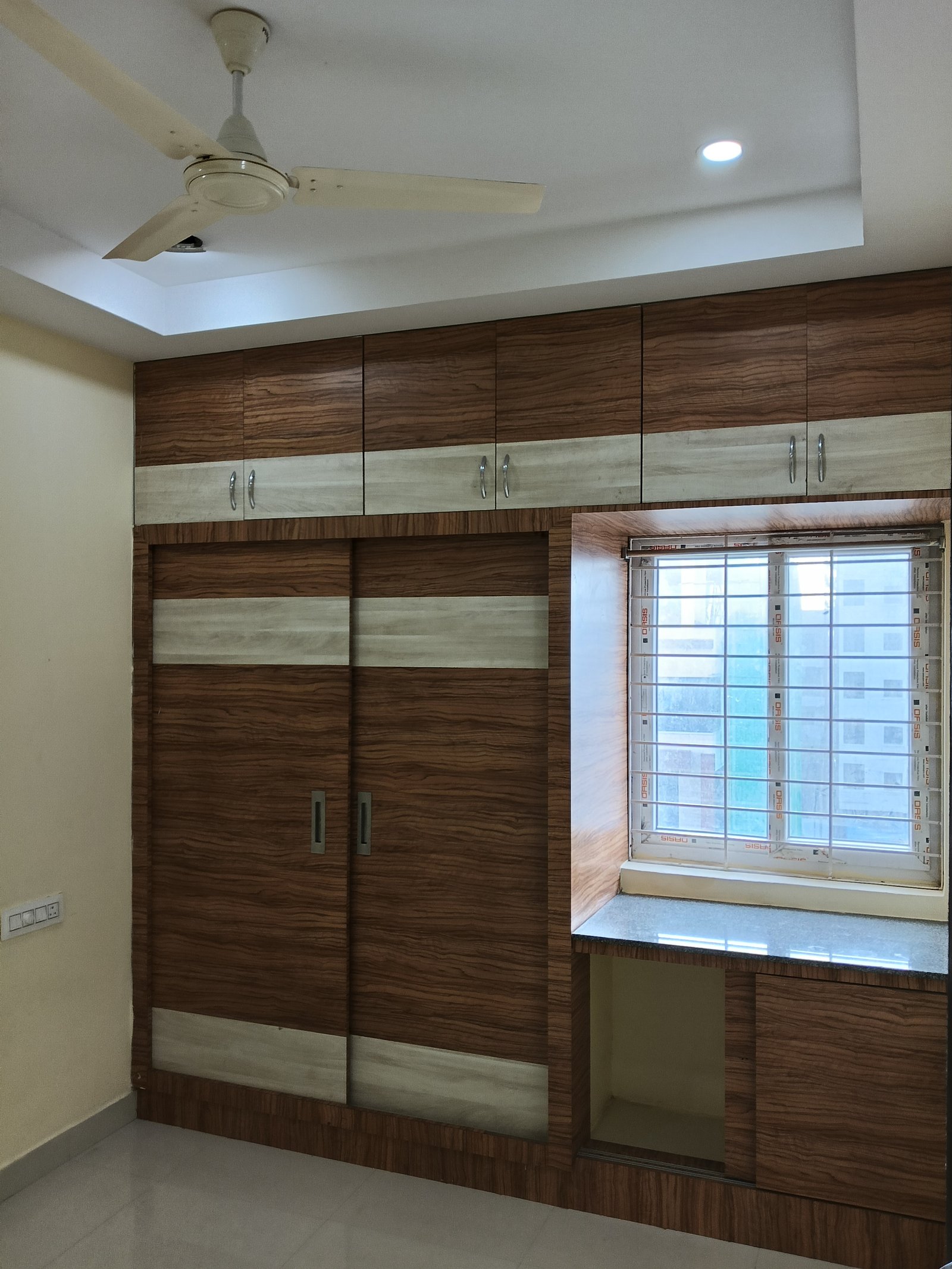 2bhk flat for rent in Kondapur