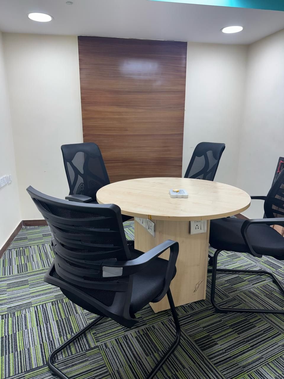 Plug N Play Office Space For Rent