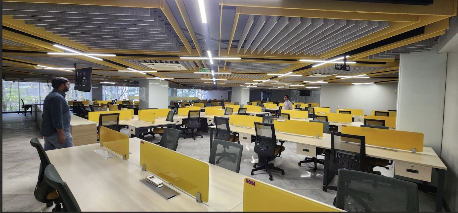 Plug N play Office Space For Rent