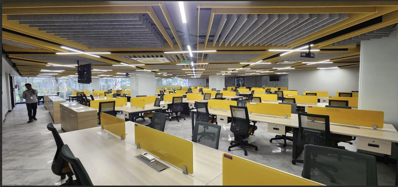 Plug N play Office Space For Rent