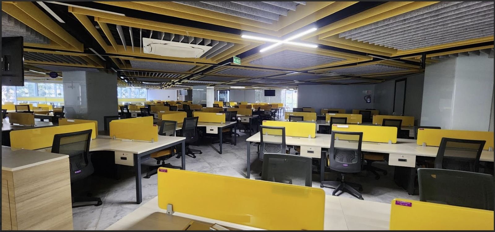 Plug N play Office Space For Rent