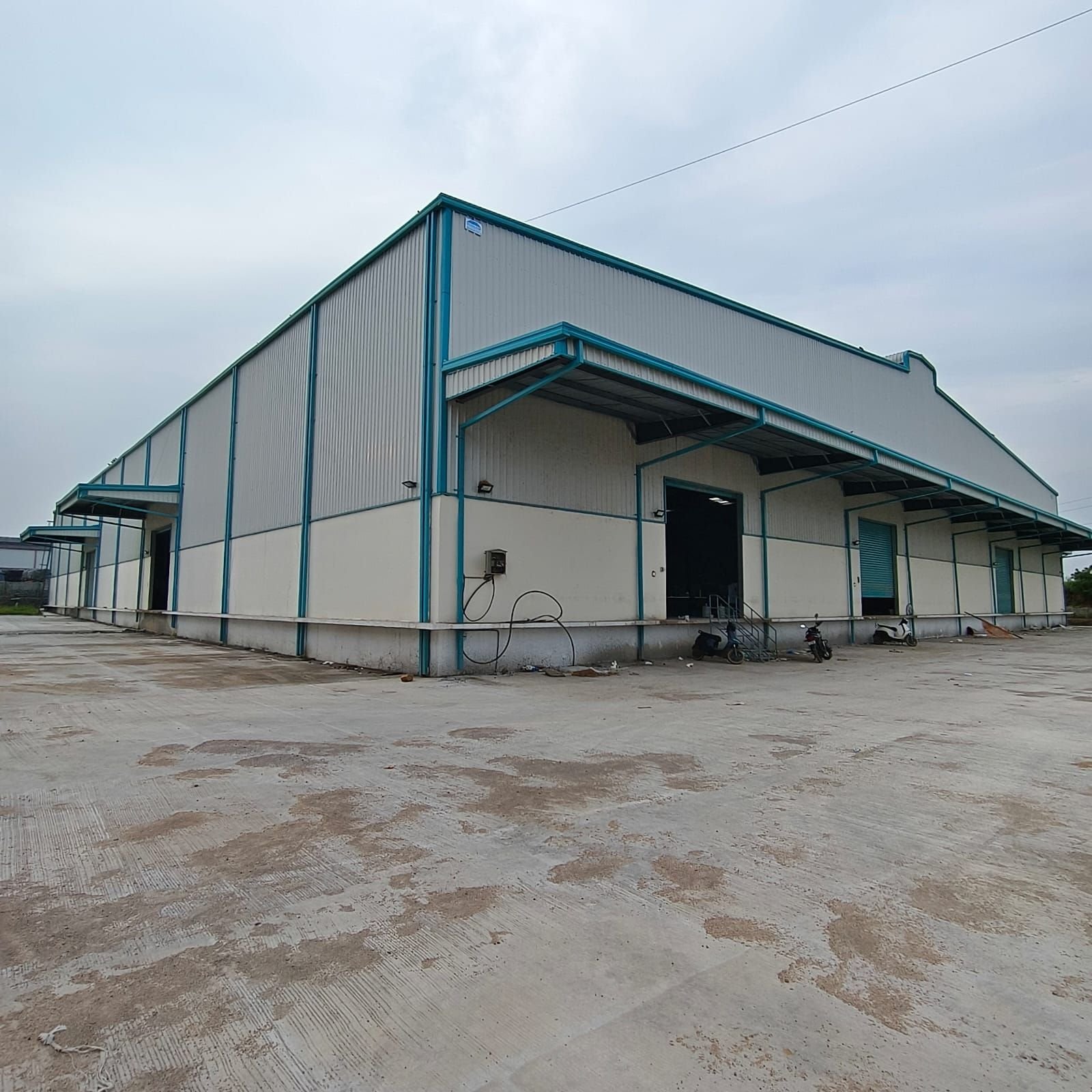 WAREHOUSE AVAILABLE FOR RENT